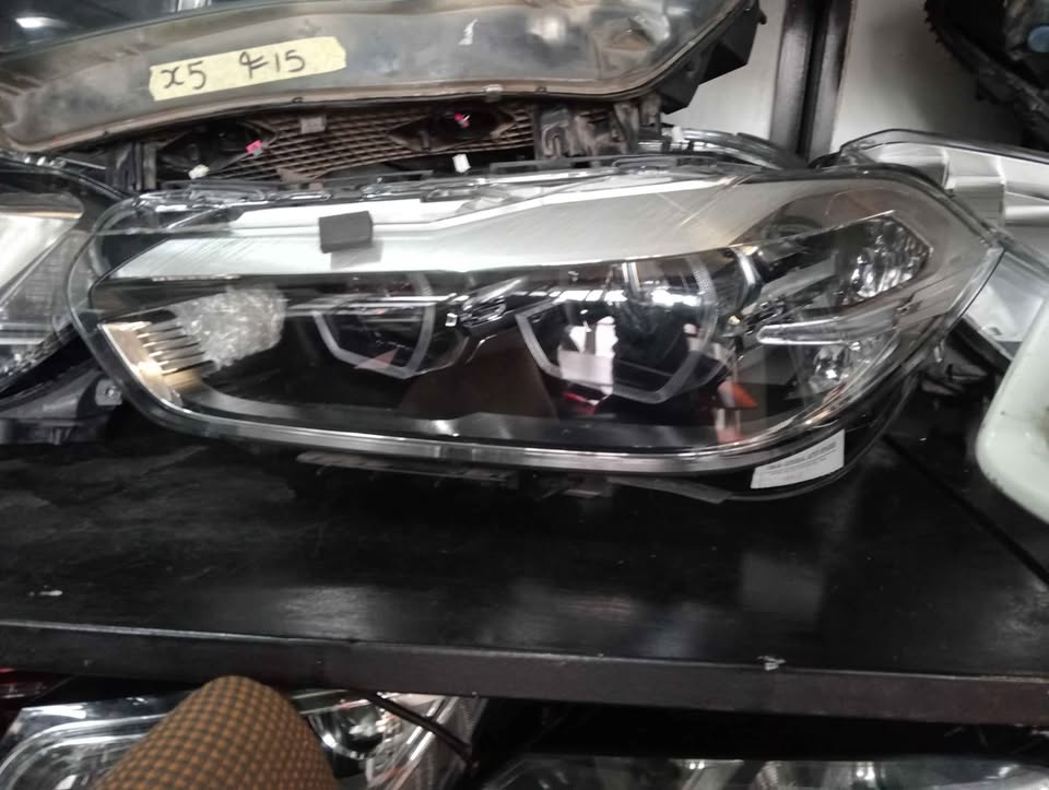 BMW X2 F39 Headlight  Used Auto Body Spare Parts at Sema Spare Center. Affordabl - Private Seller