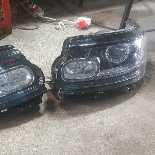 Range Rover Vogue Headlight set - Private Seller Range Rover Vogue Headlight set - Private Seller