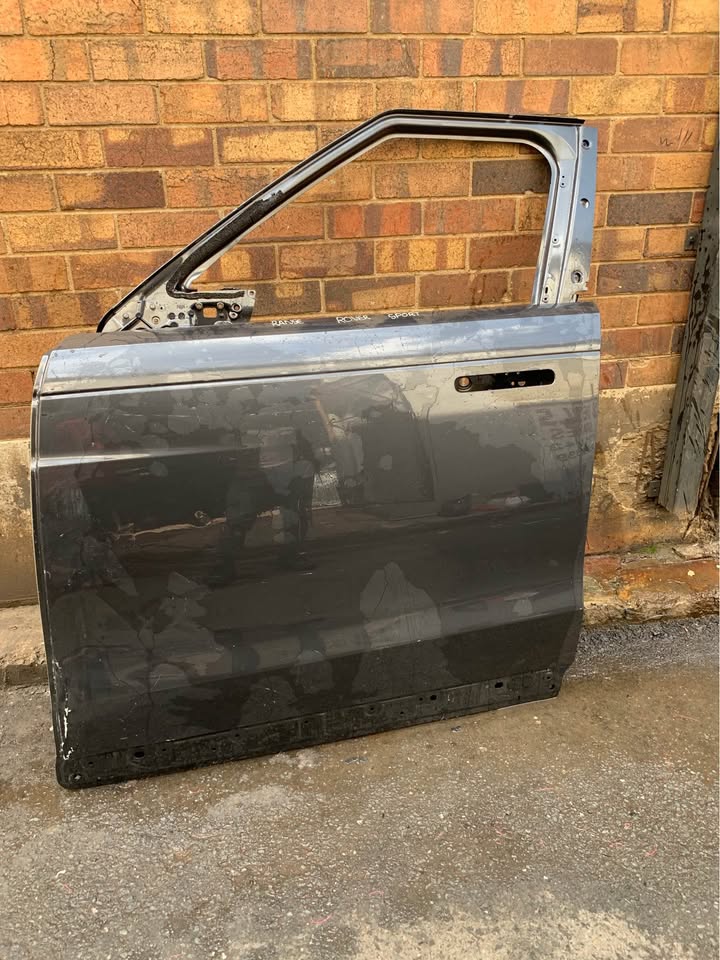 Range Rover door LHS