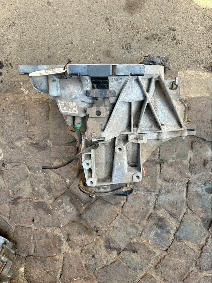 2009 Ford Fiesta Ambiente 1.6 5 Speed gearbox For Sale @Circle 7 Used Parts - Private Seller 2009 Ford Fiesta Ambiente 1.6 5 Speed gearbox For Sale @Circle 7 Used Parts - Private Seller
