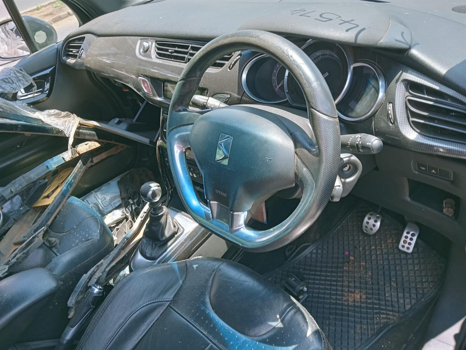 Stripping Citroën DS3 Manual 2014 N14 1.6 Turbo for Quality Used Parts - Private Seller Stripping Citroën DS3 Manual 2014 N14 1.6 Turbo for Quality Used Parts - Private Seller