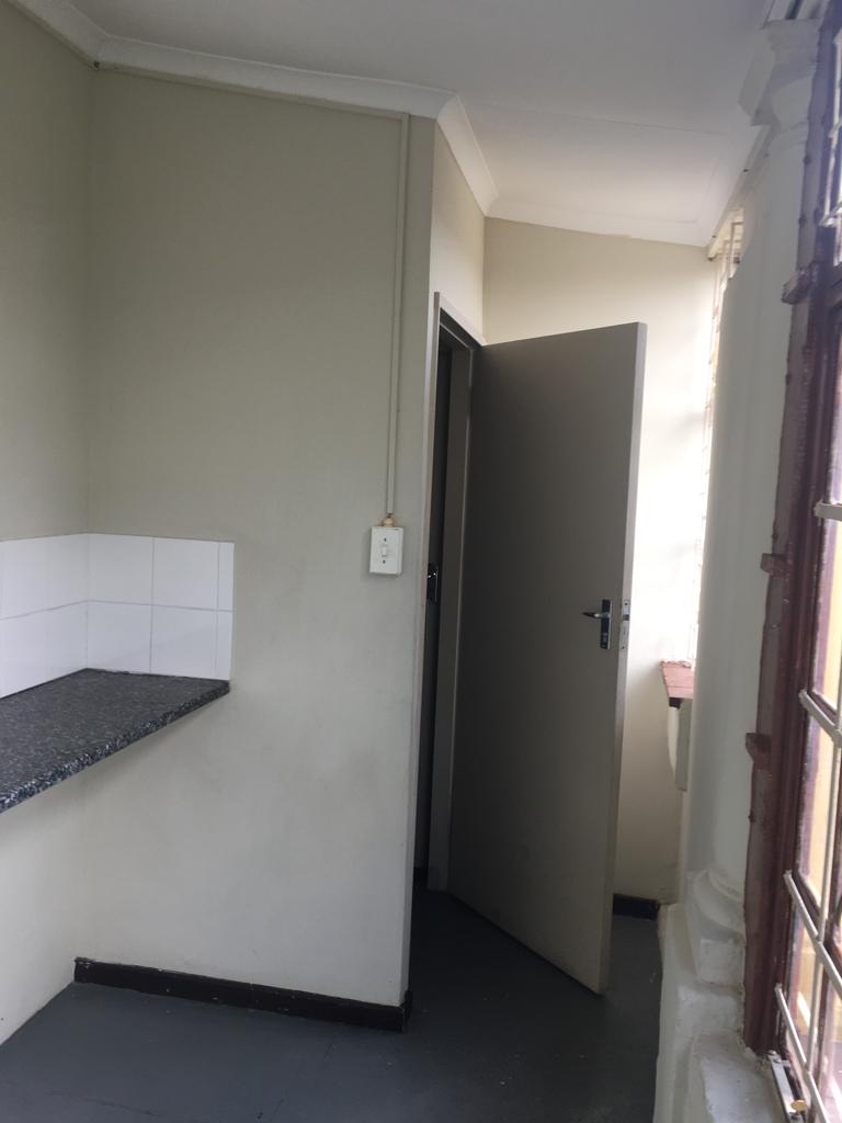 ROOM TO RENT IN HOUSE SILVERTON Junk Mail