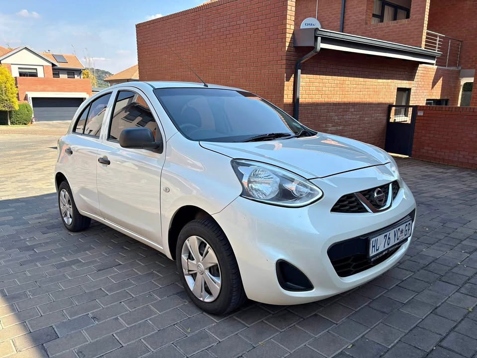 2018 Nissan Micra Active Visia 1.2 Manual 2018 Nissan Micra Active Visia 1.2 Manual