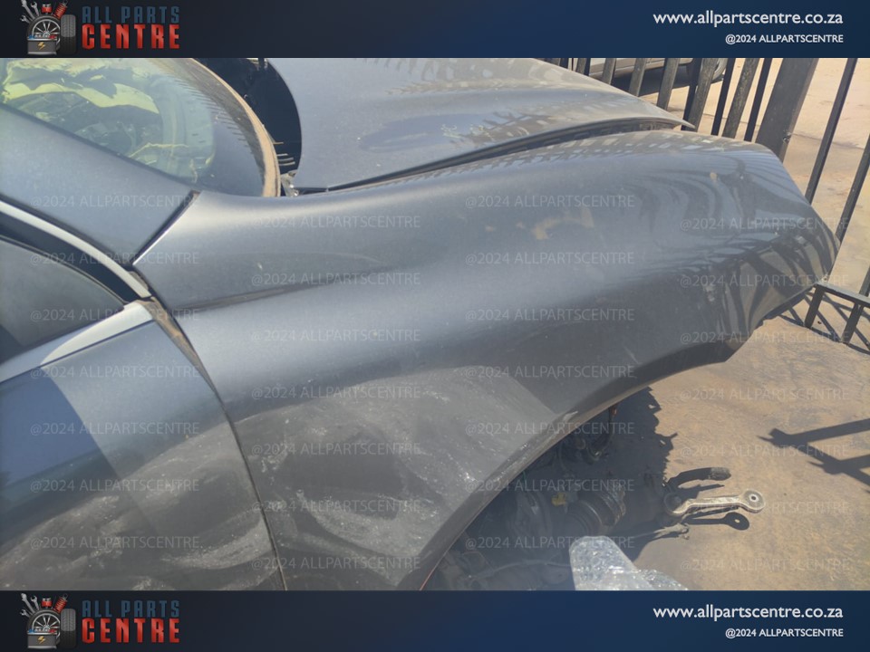 2008 Porsche cayenne fenders for sale