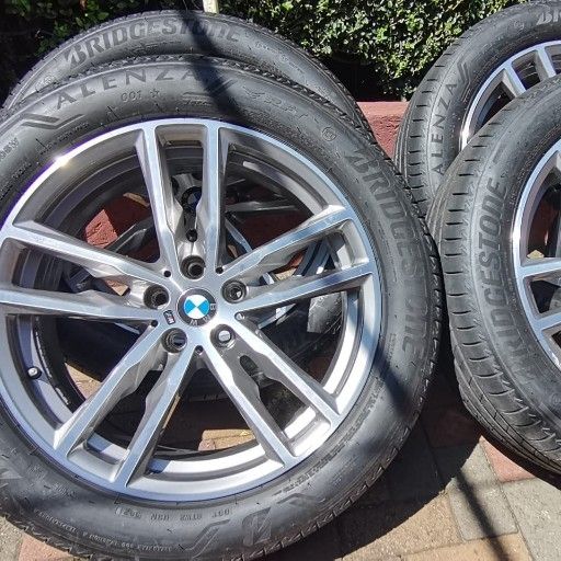 BMW X3 GO1 B/NEW 19IN MAGS AND R/FLAT TYRES - Private Seller