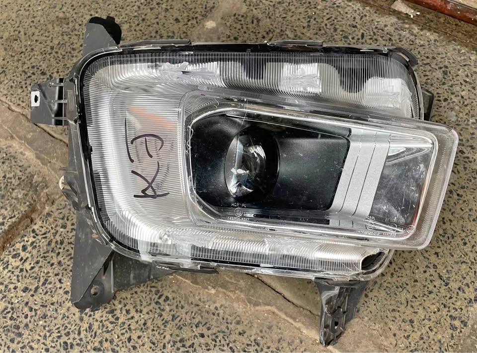 JAC T9 headlight - Private Seller JAC T9 headlight - Private Seller