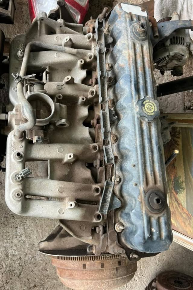 Jeep Wrangler TJ Cherokee XJ ZJ 96-98 4.0 Straight-Six Parts - Private Seller