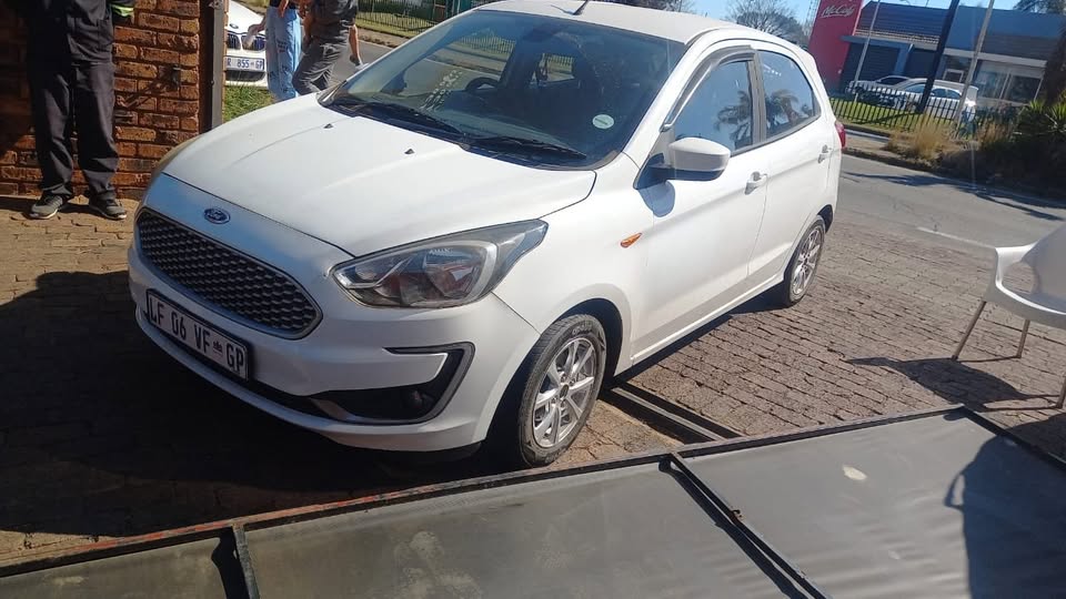 2018 FORD FIGO 1.5 AMBIENTE