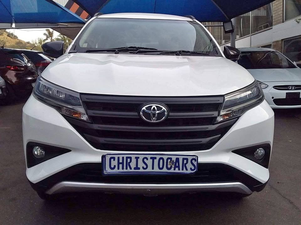 2019 Toyota Rush hatchback automatic 2019 2019 Toyota Rush hatchback automatic 2019