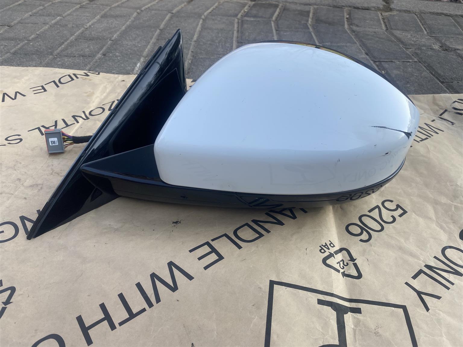 2022 RANGE ROVER VELAR ELECTRONIC HEATED WITH CAMERA DOOR MIRROR LEFT FOR SALE