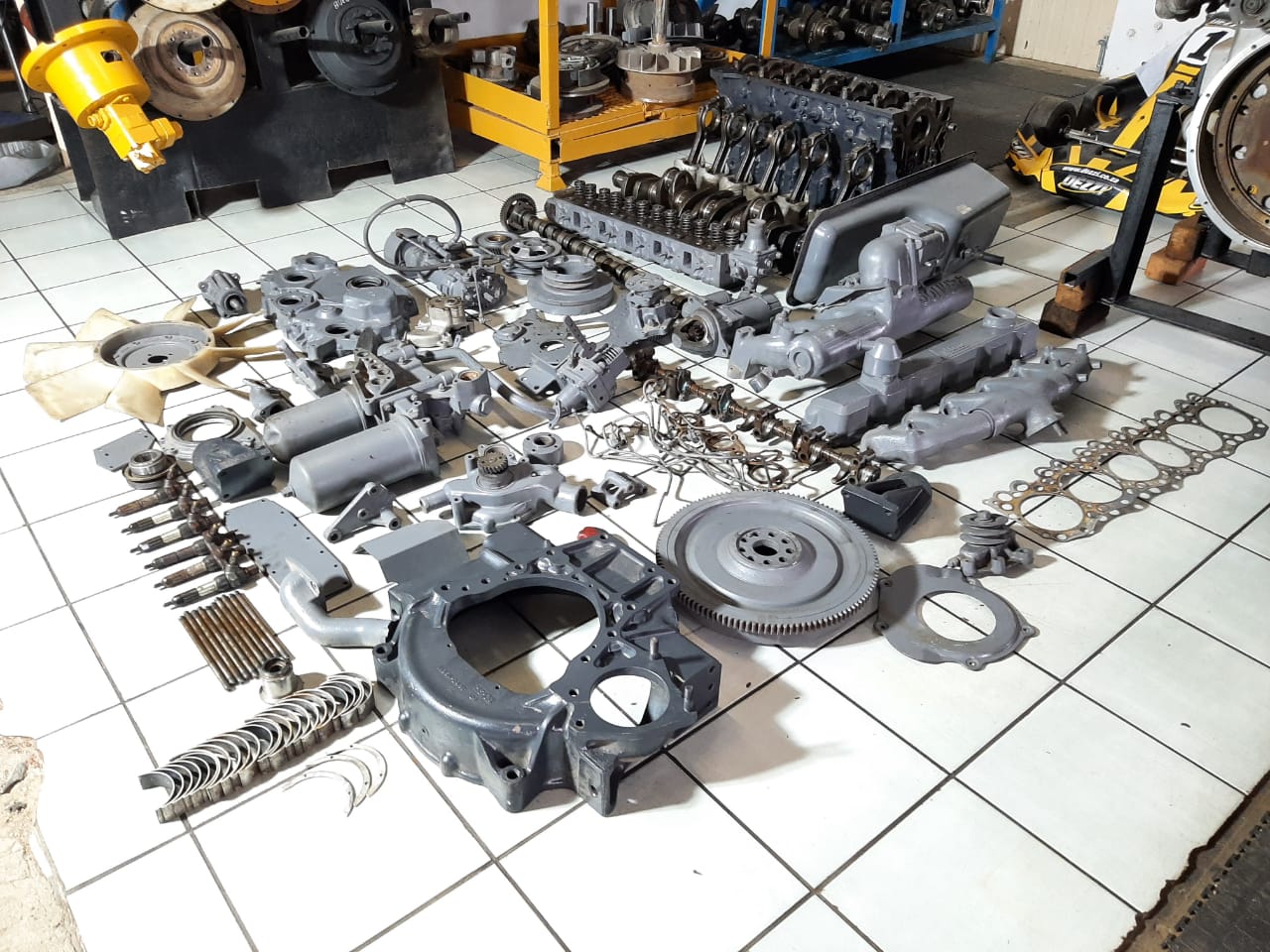 Hino EM100 Engine Spares