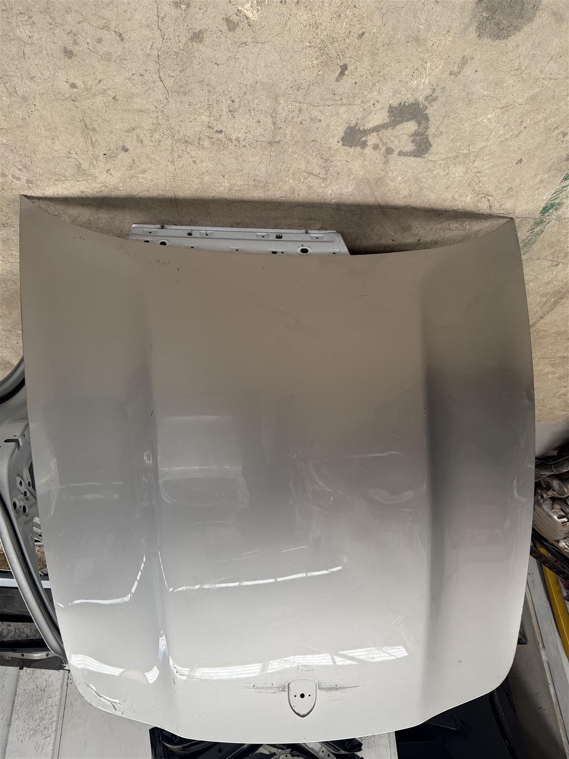 2013-2016 Porsche Panamera Bonnet - Private Seller 2013-2016 Porsche Panamera Bonnet - Private Seller