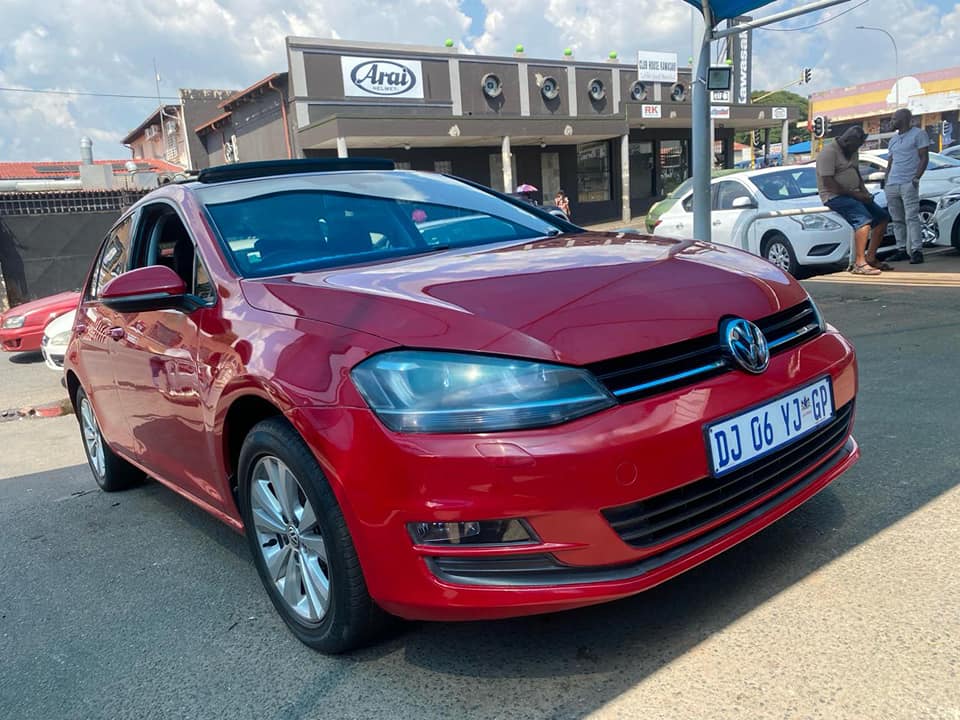 2014 VW GOLF7 1.4 AUTOMATIC