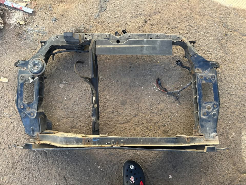 Hyundai Atos new shape cradle - Private Seller Hyundai Atos new shape cradle - Private Seller
