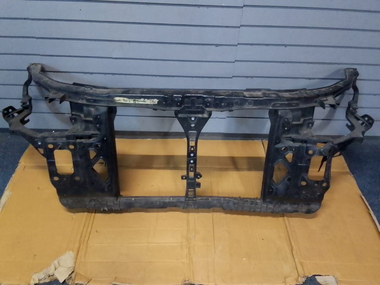(2009-2012) HYUNDAI I30 CRADLE FOR SALE - Private Seller (2009-2012) HYUNDAI I30 CRADLE FOR SALE - Private Seller