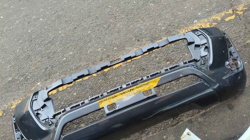 Toyota Hilux GD6 bumper 2025 - Private Seller Toyota Hilux GD6 bumper 2025 - Private Seller