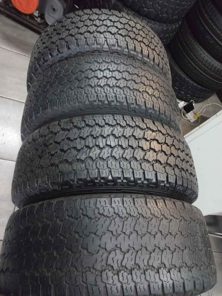 17 inch Toyota hilux mags twinspoke with tyres 265/65R17 Goodyear wrangler for s - Private Seller