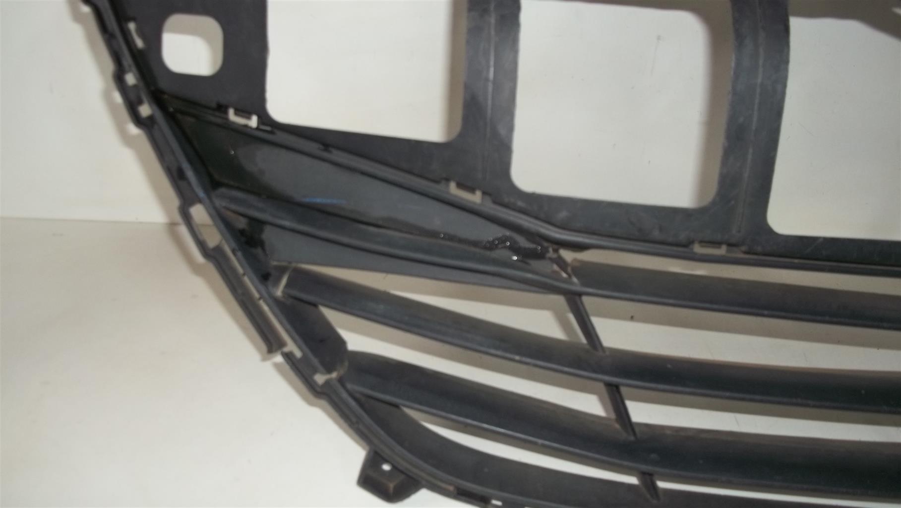 Hyundai I30 grille - Private Seller