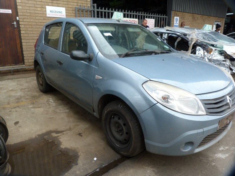 Renault Sandero 1.4 Expression Manual - 2011 STRIPPING FOR SPARES - Private Seller Renault Sandero 1.4 Expression Manual - 2011 STRIPPING FOR SPARES - Private Seller