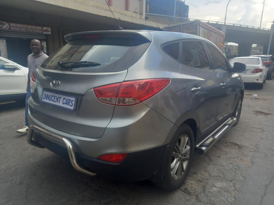 2015 HYUNDAI ix35 2.0 PETROL, MANUAL TRANSMISSION, GREY COLOUR