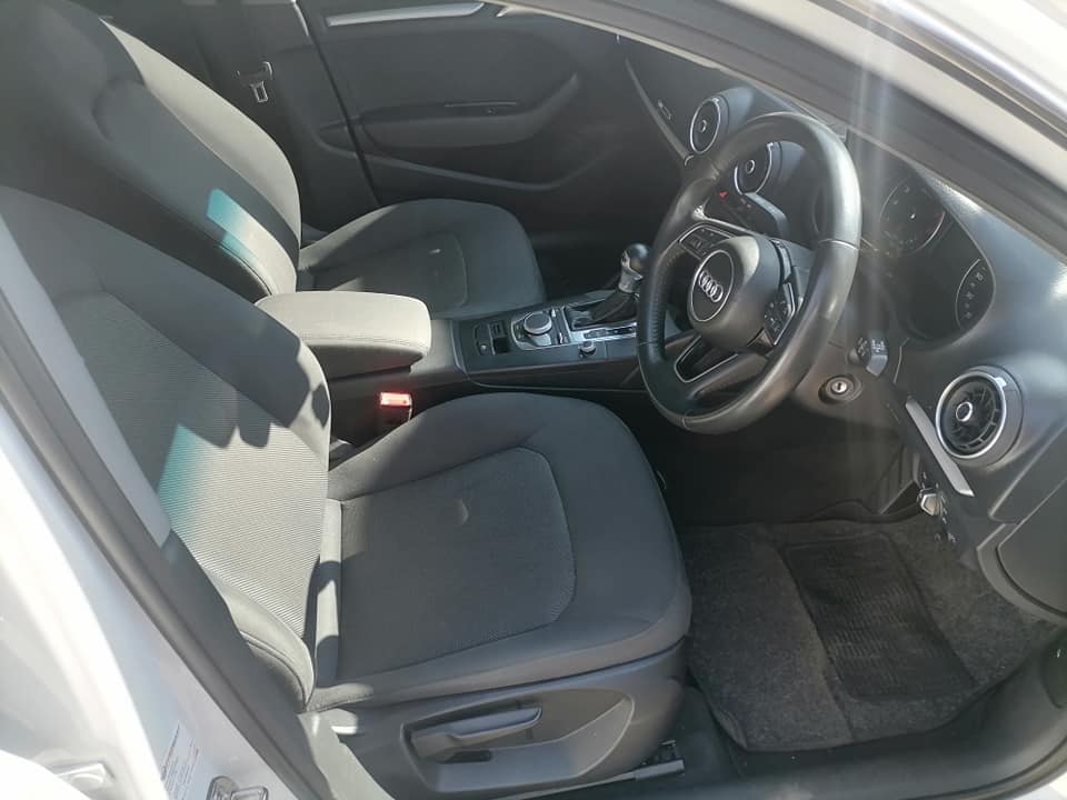 2019 Audi A3 1.0 TFSI Automatic and leather seat Service history and Spare key