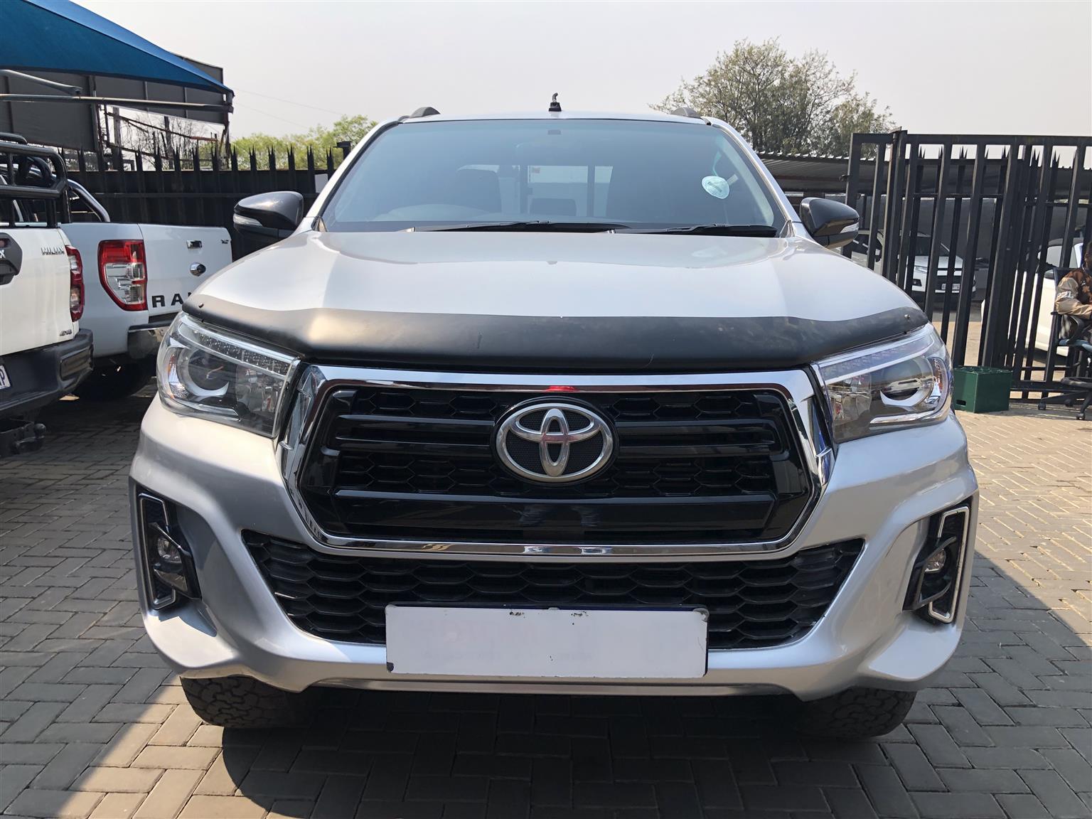 Used 2019 Toyota Hilux 2.8GD-6 double cab 4x4 Legend manual - Private Seller Used 2019 Toyota Hilux 2.8GD-6 double cab 4x4 Legend manual - Private Seller