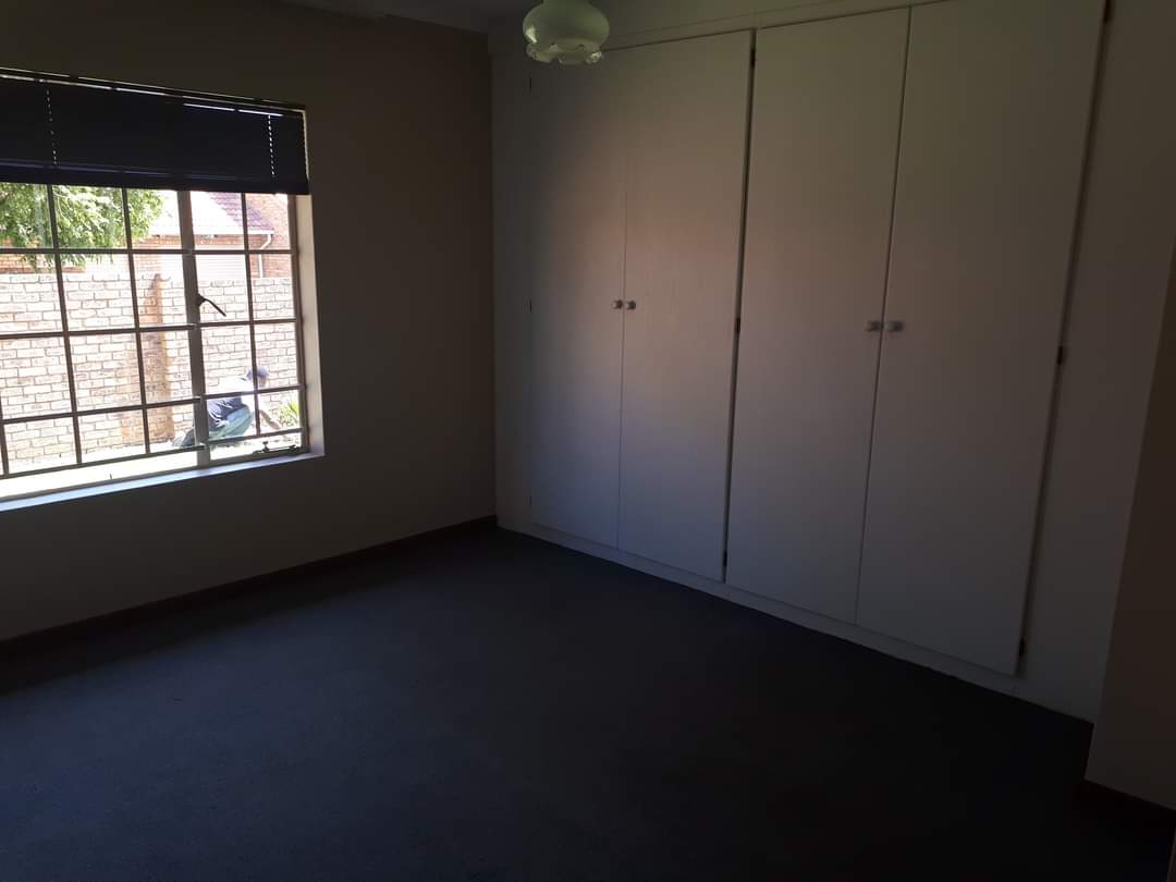 Townhouse to Rent in Amberfield, Centurion!