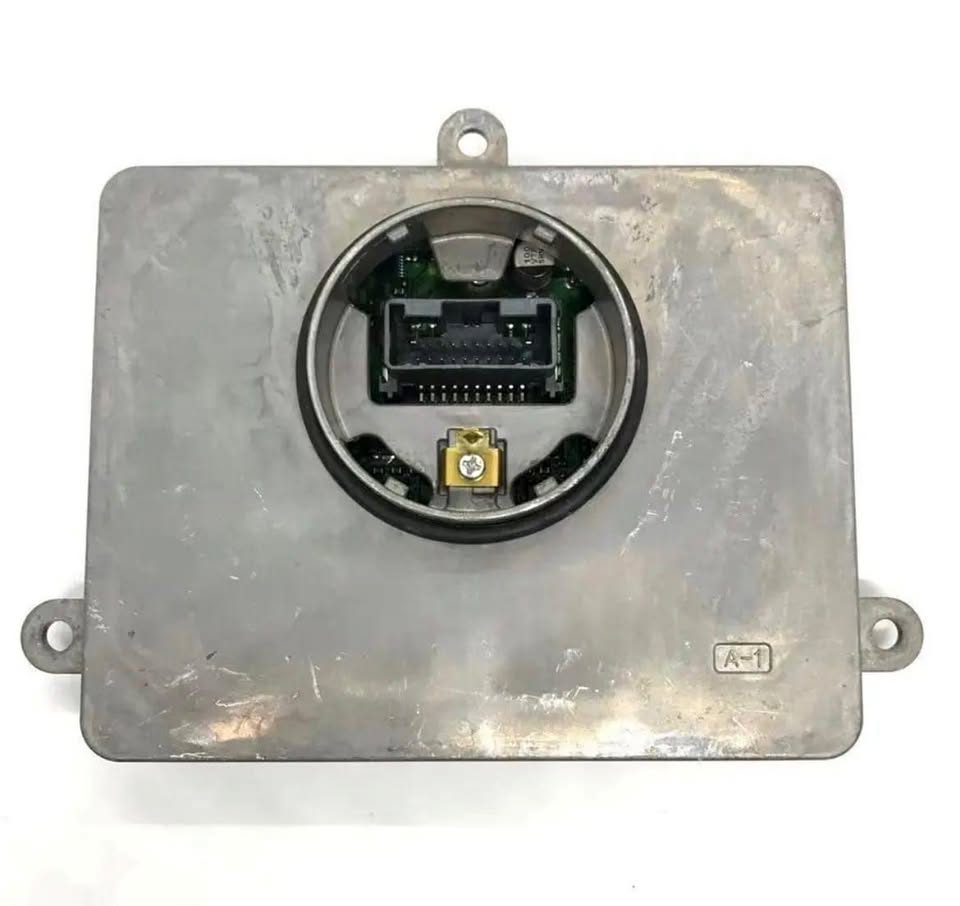 TOYOTA LEXUS LX570 85967-48020 R01 Car Headlight Computer Light Control LED Module - Private Seller TOYOTA LEXUS LX570 85967-48020 R01 Car Headlight Computer Light Control LED Module - Private Seller