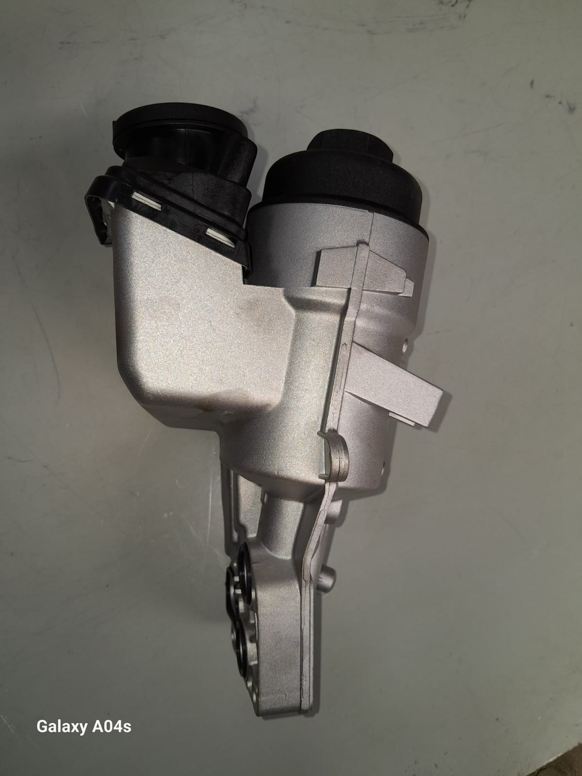 VOLVO 2.5T C30/ C70/ S40 & S60 OIL FILTER HOUSING FOR SALE - Private Seller VOLVO 2.5T C30/ C70/ S40 & S60 OIL FILTER HOUSING FOR SALE - Private Seller