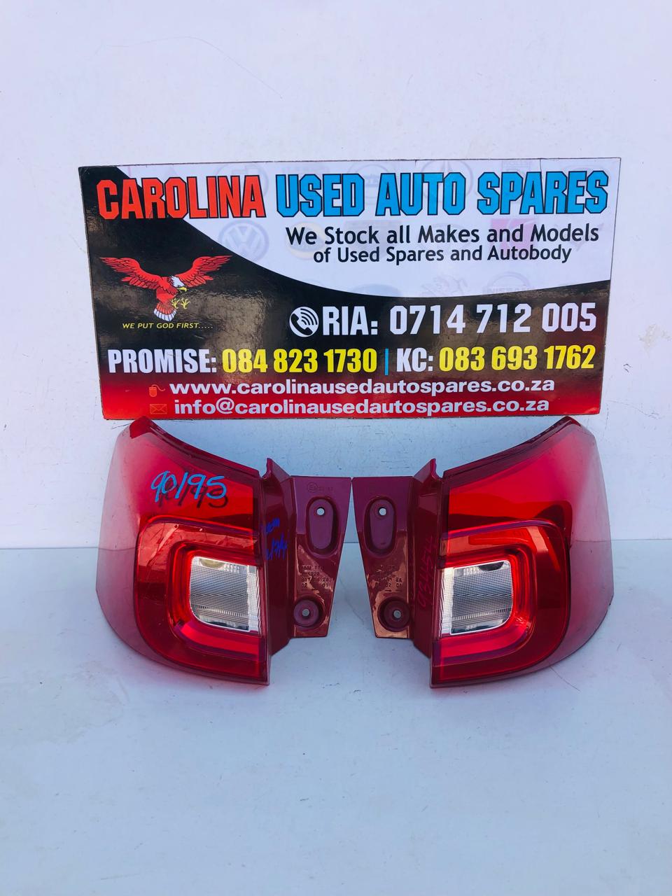 luz8848 Used Suzuki Vitara Brezza and Toyota Urban Cruiser right side