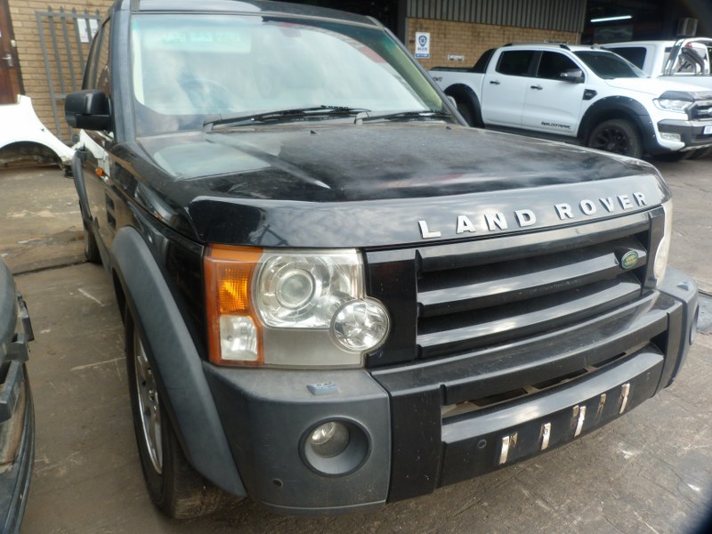 Land Rover Discovery 3 TDV6 SE AT Black - 2006 STRIPPING FOR SPARES - Private Seller Land Rover Discovery 3 TDV6 SE AT Black - 2006 STRIPPING FOR SPARES - Private Seller