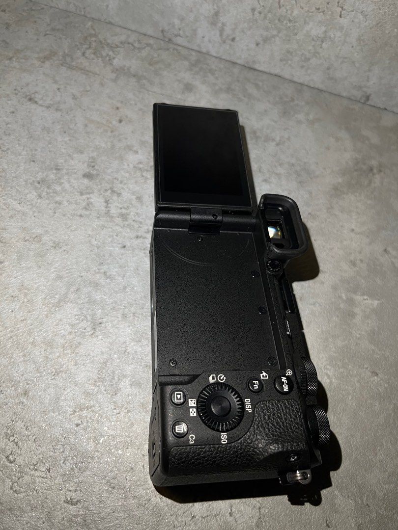 mint sony a6700