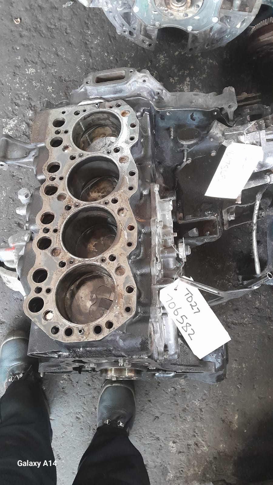 NISSAN TD27 2.7 COMPLETE BLOCK/SUB FOR SALE NISSAN TD27 2.7 COMPLETE BLOCK/SUB FOR SALE