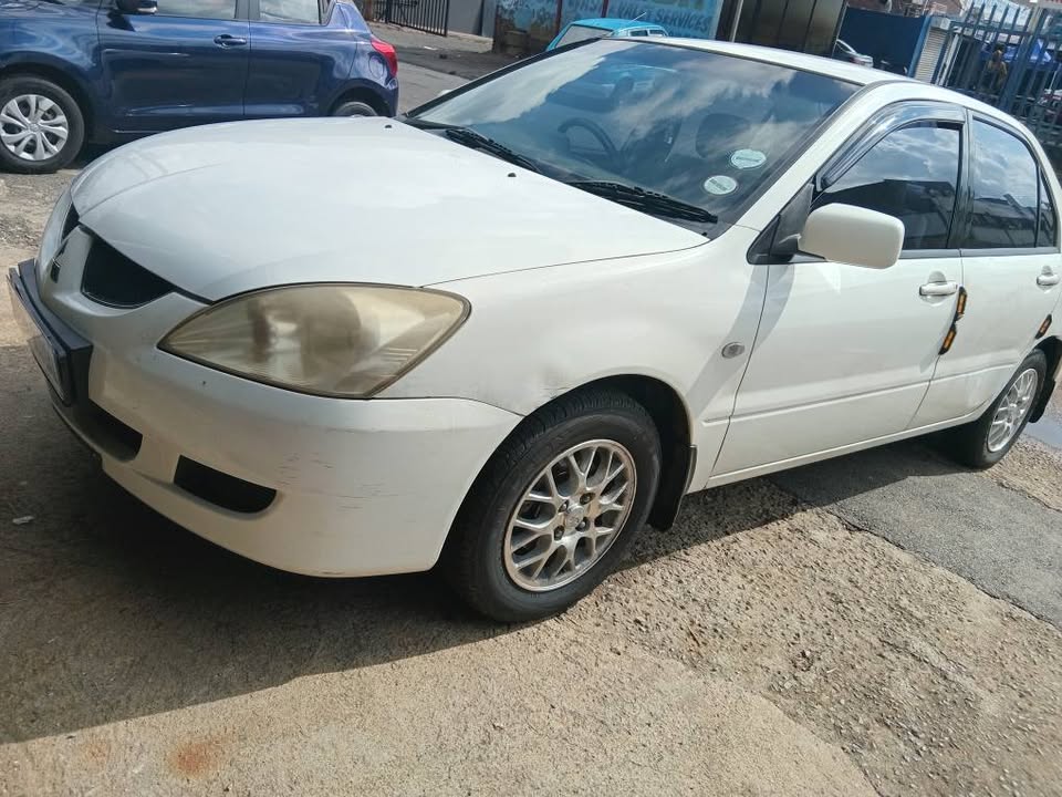 Mitsubishi Lancer 2003