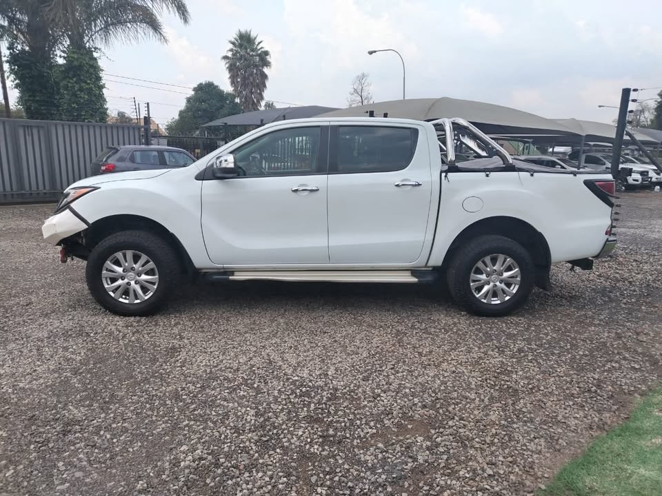 2012 Mazda BT-50 3.2 TDi SLE 4X4 Auto Double Cab