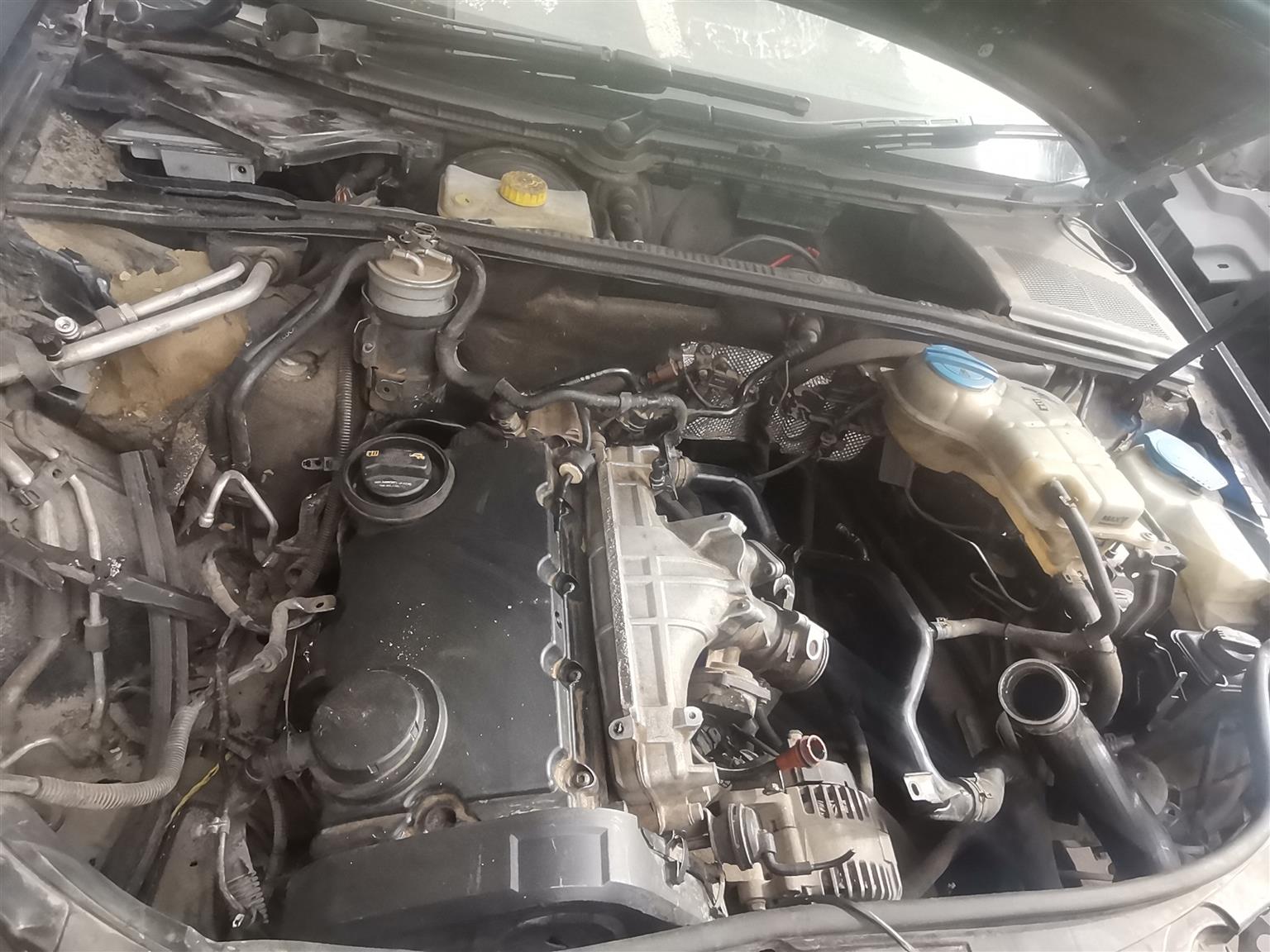 AUDI B7 2L DIESEL HEAD AND BLOCK SUMP BRE,ASK FOR SHEVANIE,LIMITED OFFER - Private Seller AUDI B7 2L DIESEL HEAD AND BLOCK SUMP BRE,ASK FOR SHEVANIE,LIMITED OFFER - Private Seller
