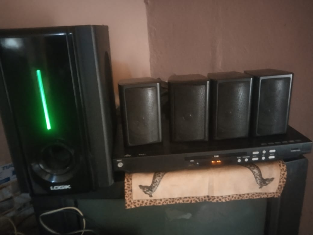 Home theatre system & TV