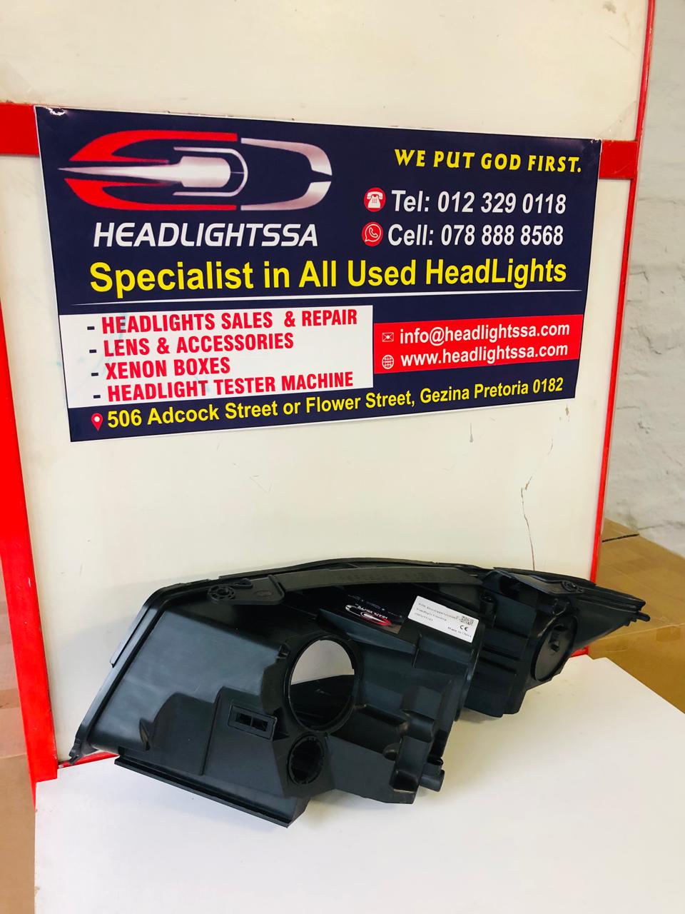Range Rover Discovery Sport right side headlight replacement headlight - Private Seller Range Rover Discovery Sport right side headlight replacement headlight - Private Seller