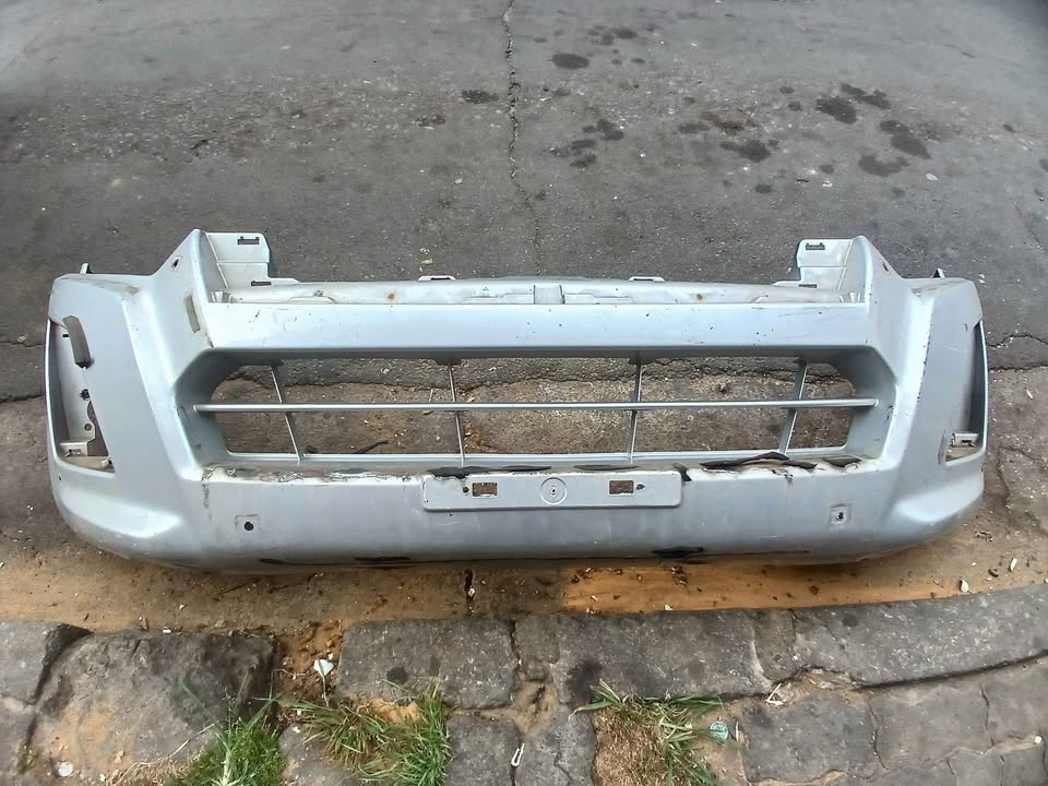 ISUZU D-MAX X-RIDER SHELL BUMPER FOR SALE NOW - Private Seller ISUZU D-MAX X-RIDER SHELL BUMPER FOR SALE NOW - Private Seller