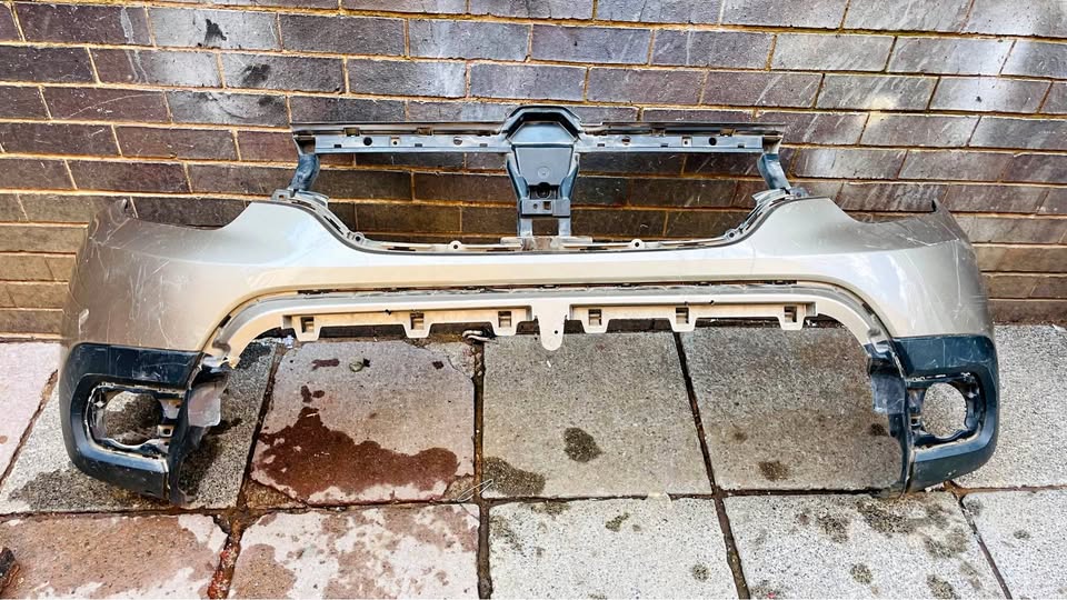 Renault Duster Bumper 2016/18 - Private Seller Renault Duster Bumper 2016/18 - Private Seller