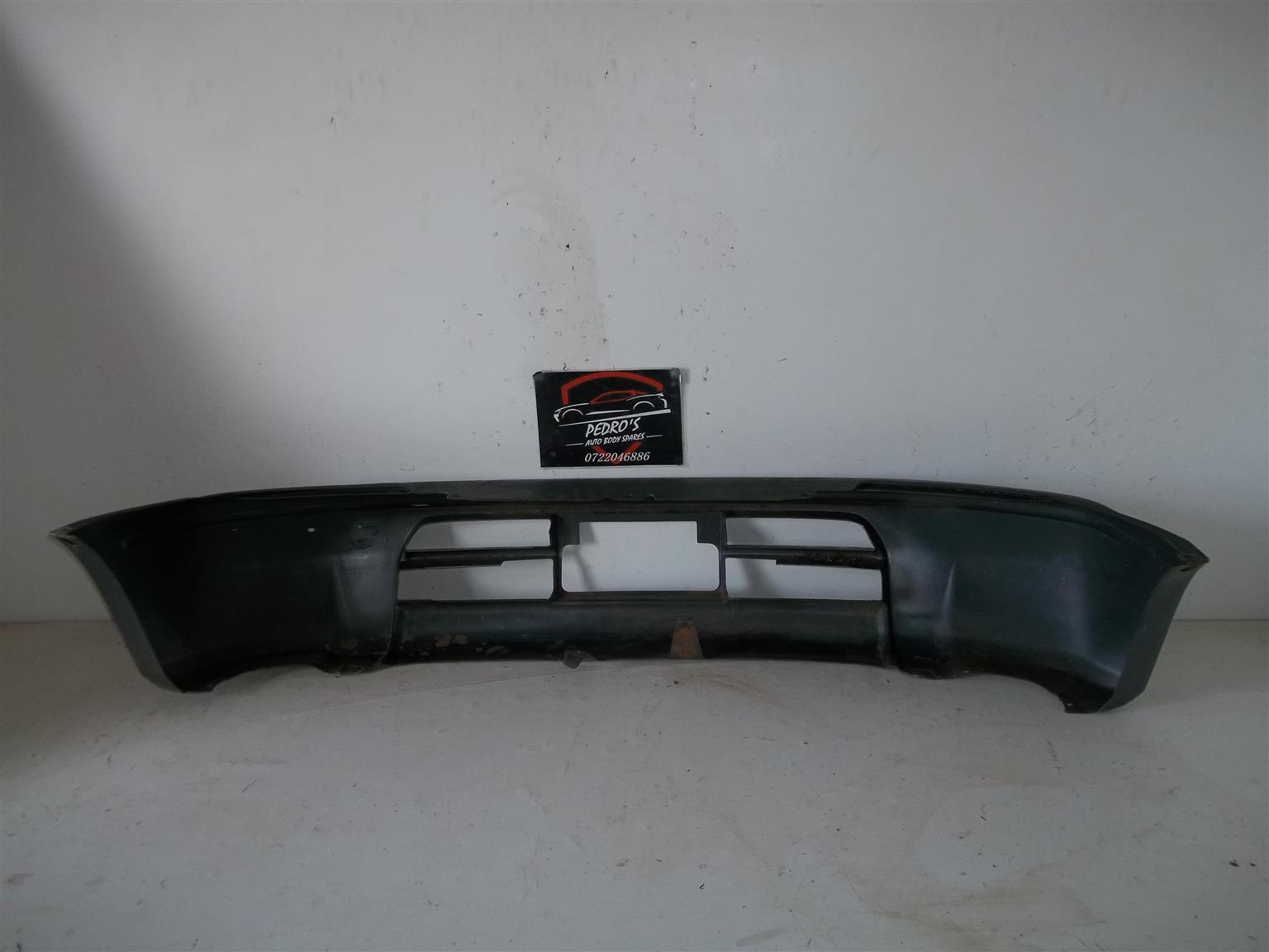 Toyota Land Cruiser '96-'01 front bumper - Private Seller Toyota Land Cruiser '96-'01 front bumper - Private Seller