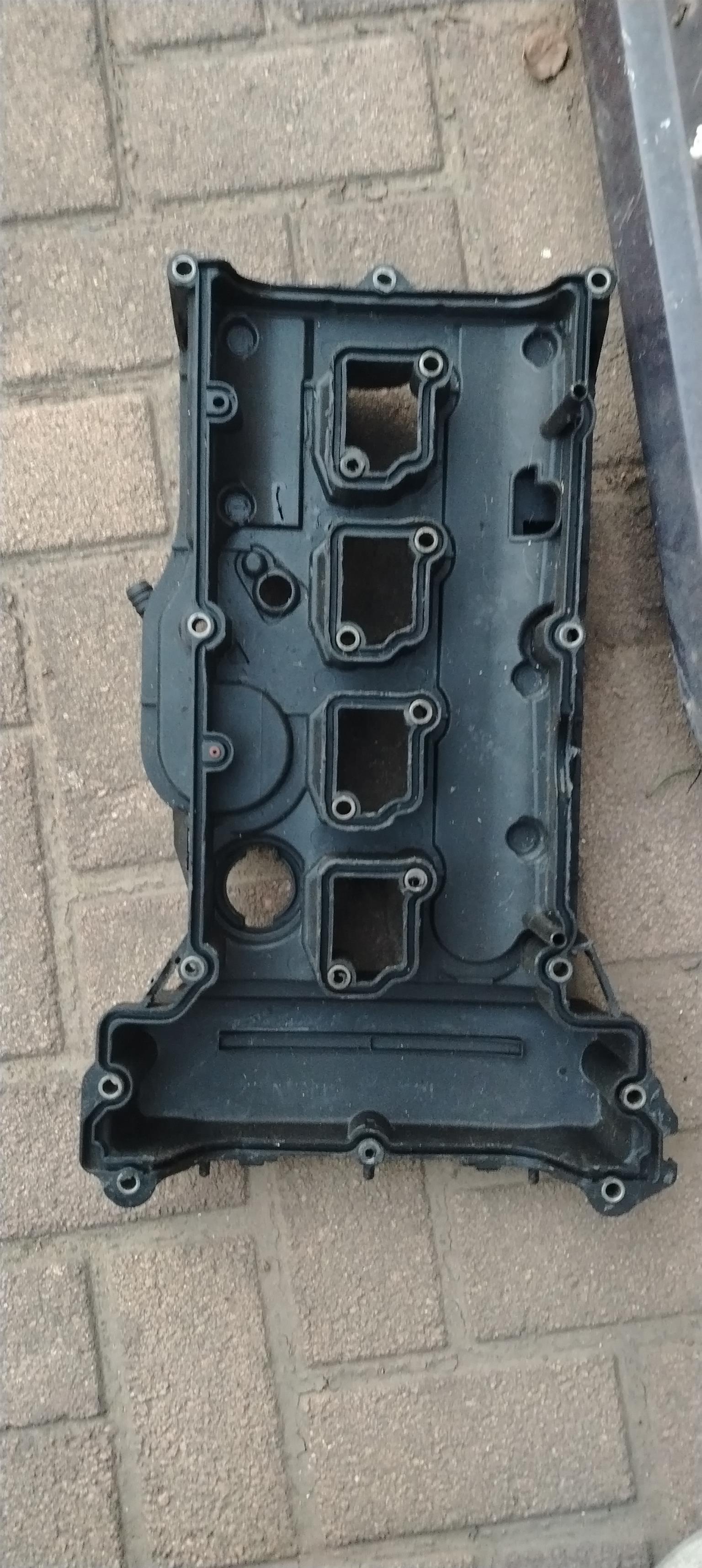 Mercedes Benz M271 Tappet Cover Good Condition - Private Seller