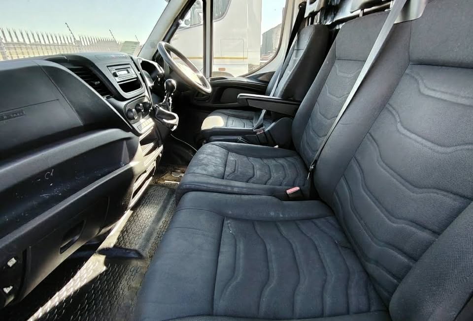 2019 IVECO PANELVAN C70