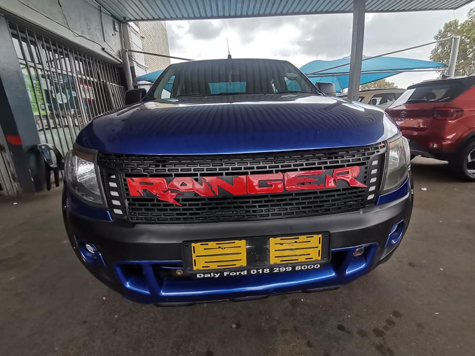 2015 FORD RANGER 2.2 6 SPEED DOUBLE CAB 4X2
