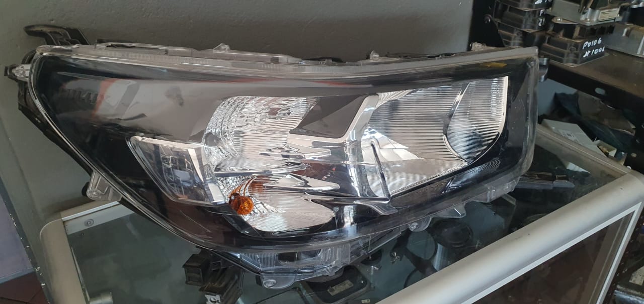 Toyota Hilux GD 6 Headlight - Private Seller