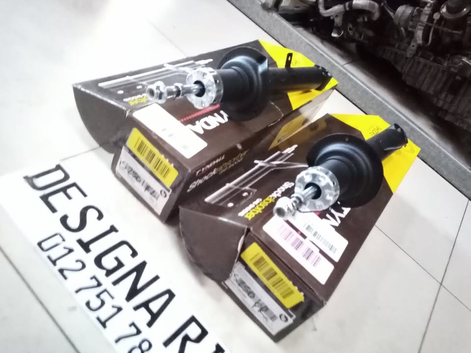 LEXUS FRONT SHOCKS IS250/IS350 SHOCKES - Private Seller LEXUS FRONT SHOCKS IS250/IS350 SHOCKES - Private Seller