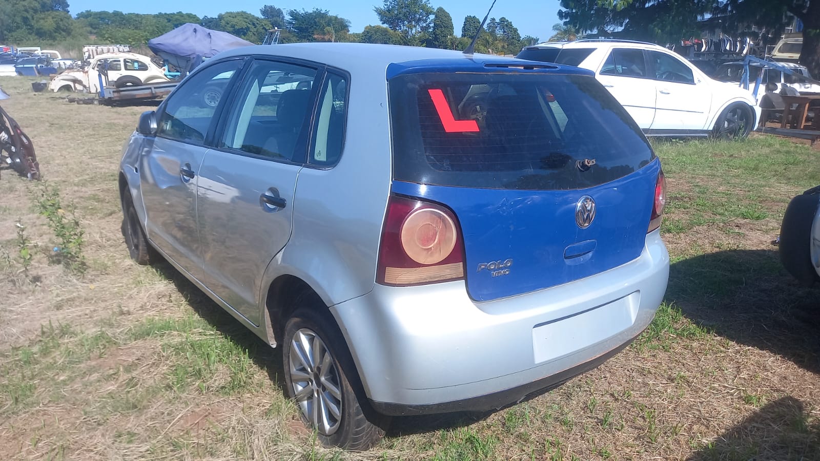 Polo Vivo 2012 parts for sale - Private Seller
