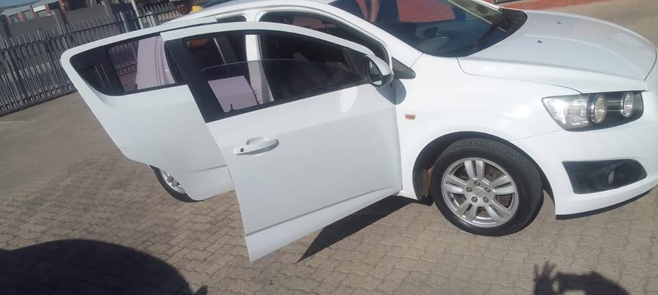 2012 CHEV SONIC 1.6 CASH SALE