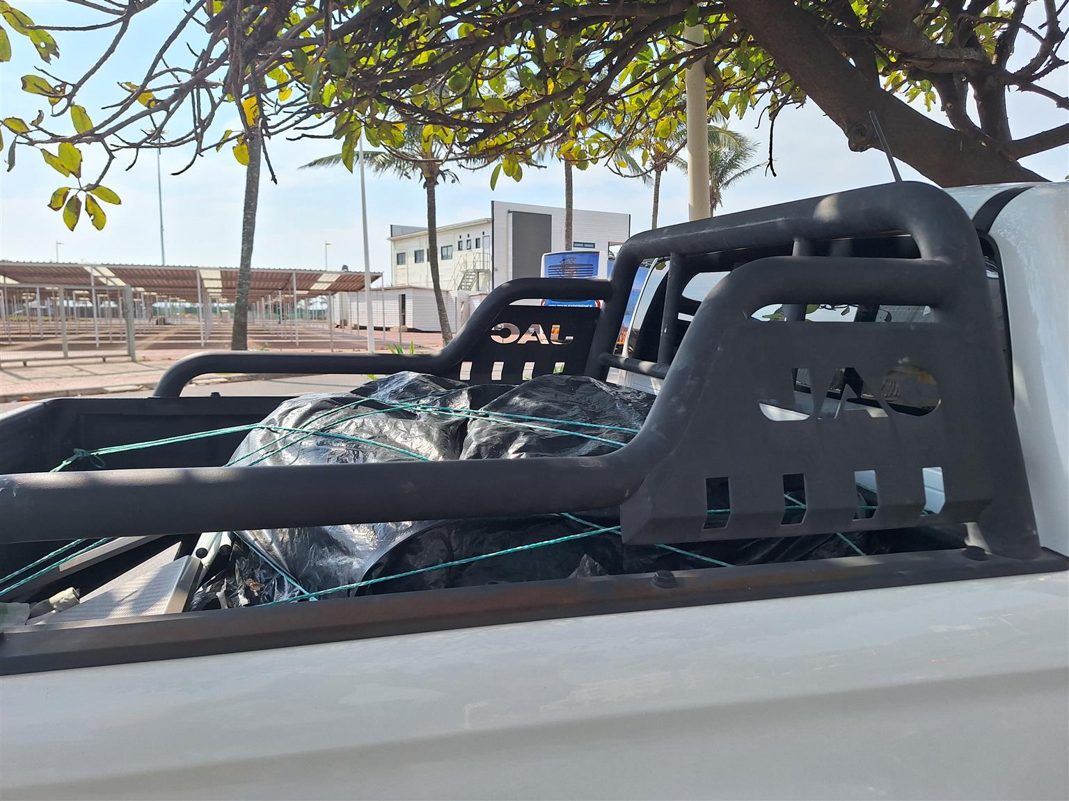 JAC T8 2021 Model Rollbar For Sale URGENTLY - Private Seller JAC T8 2021 Model Rollbar For Sale URGENTLY - Private Seller