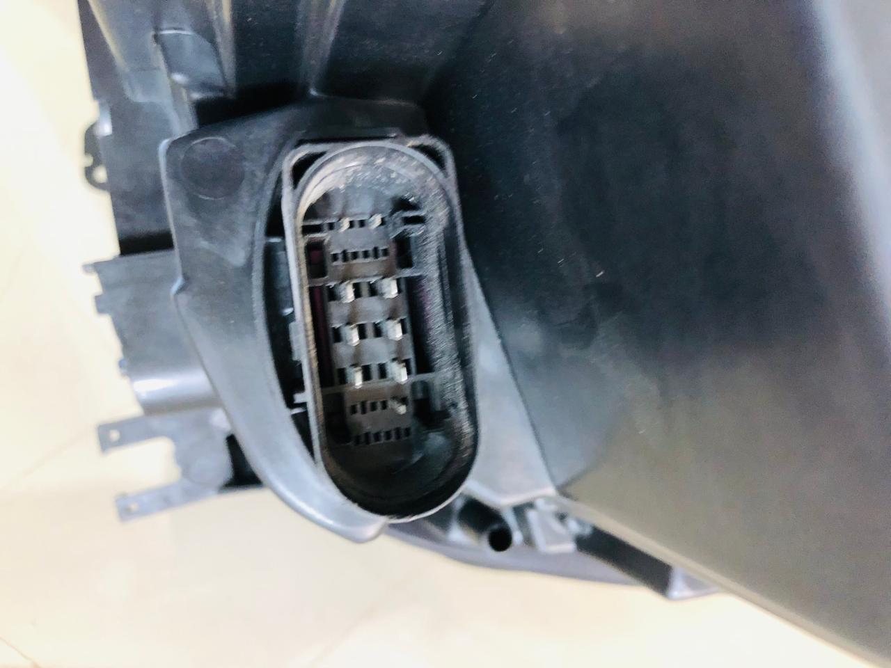 Audi A4 B9 (S4/RS4 matrix left and right side xenon headlight available for sale - Private Seller Audi A4 B9 (S4/RS4 matrix left and right side xenon headlight available for sale - Private Seller